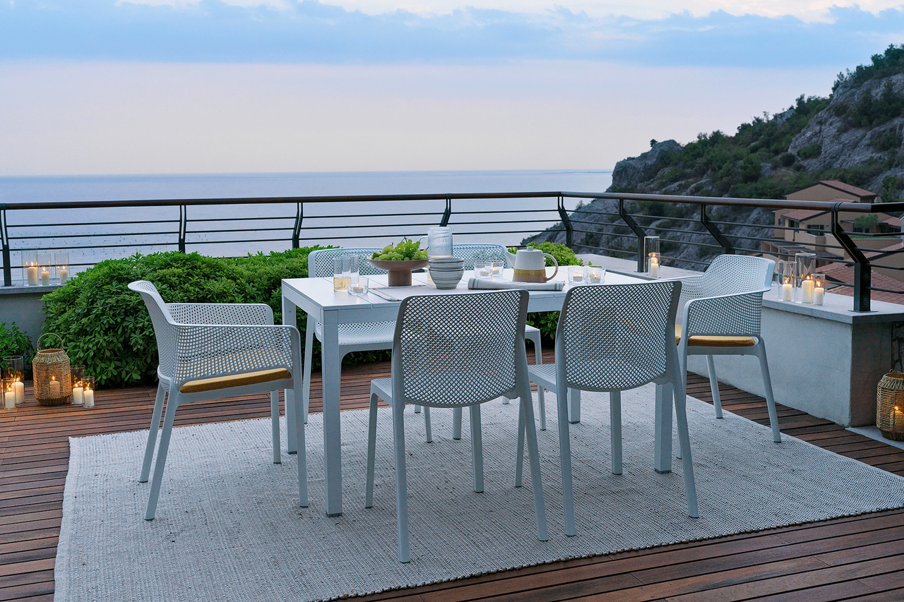 WHITE/PLAIN - Shown here in cushion option available by Special Order