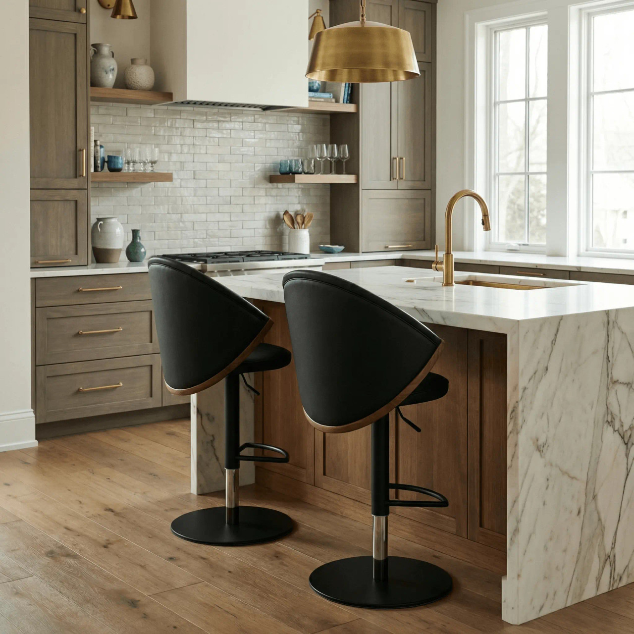 Bow Bar Stool