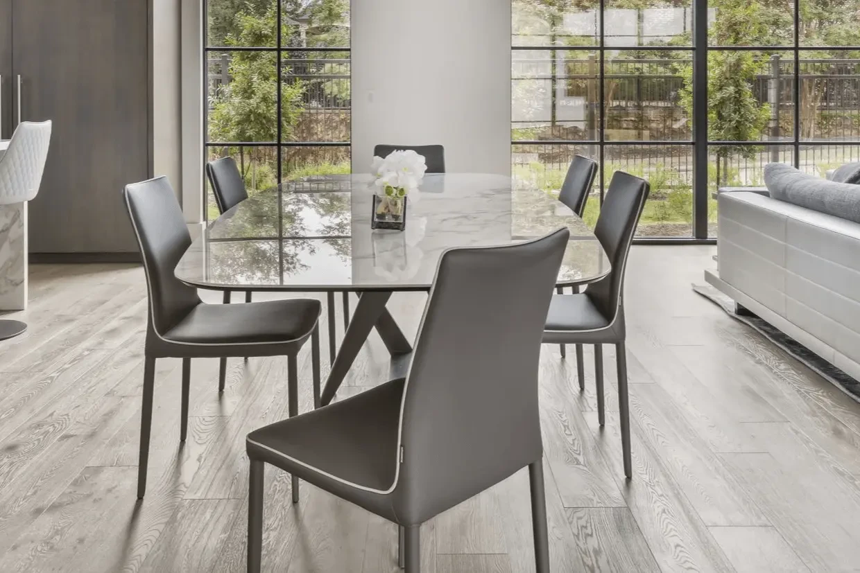 Bontempi Casa Nata Side Chair in Anthracite Eco-Pelle with Light Grey Piping, modern dining room, three-quarter angle view
