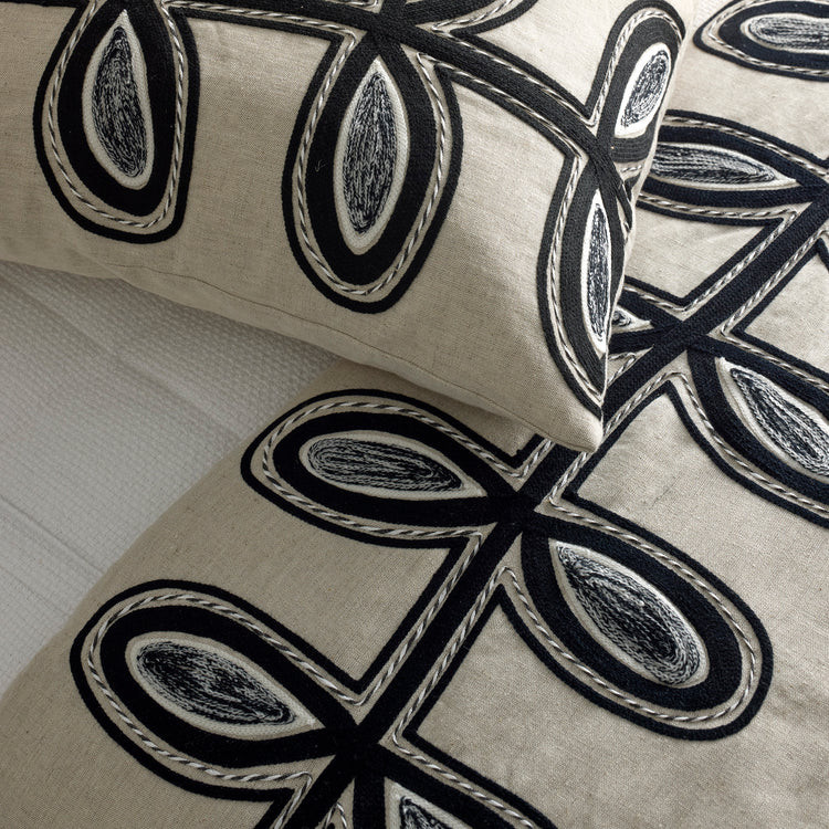 Fellini Throw Pillow