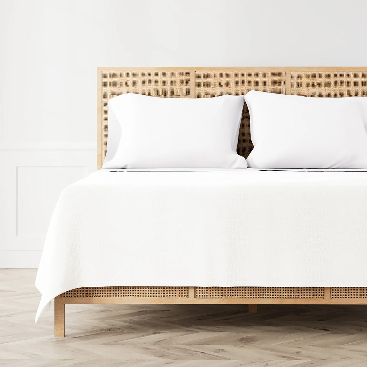 QUEEN WHITE || KING WHITE