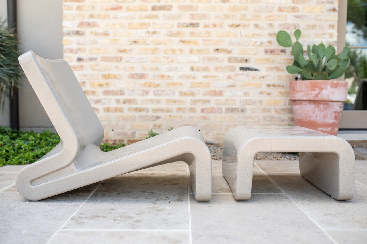 SANDSTONE - Shown here in the Sandstone option