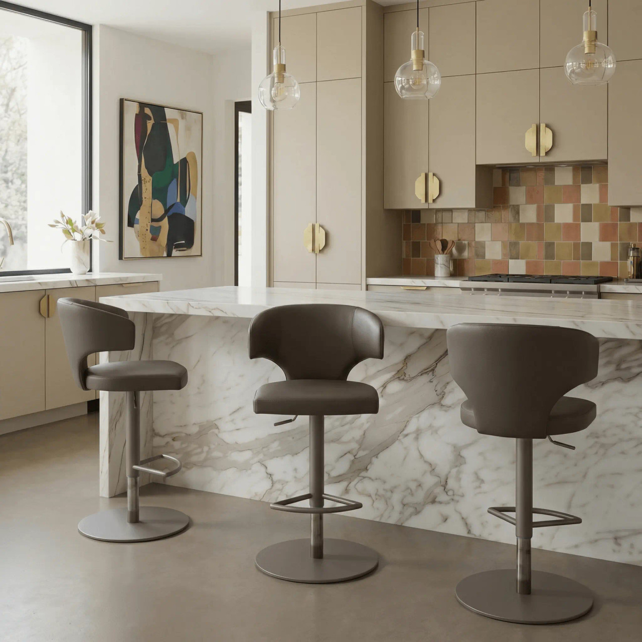 Wing Bar Stool - Titanium/Round