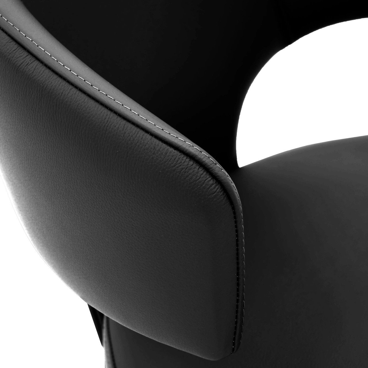 BLACK - Shown here in the Black option