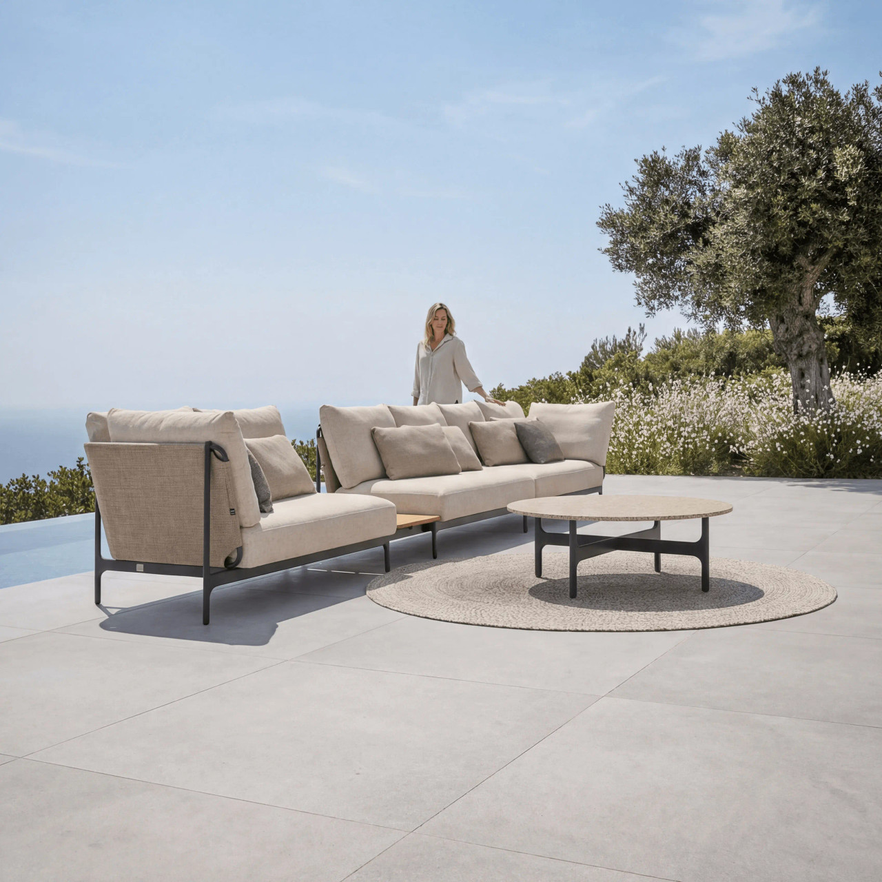 Grand Sail Coffee Table - Ceramic