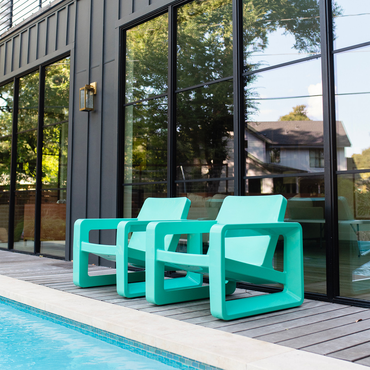 SEAFOAM GREEN - Shown here in the Seafoam Green  option