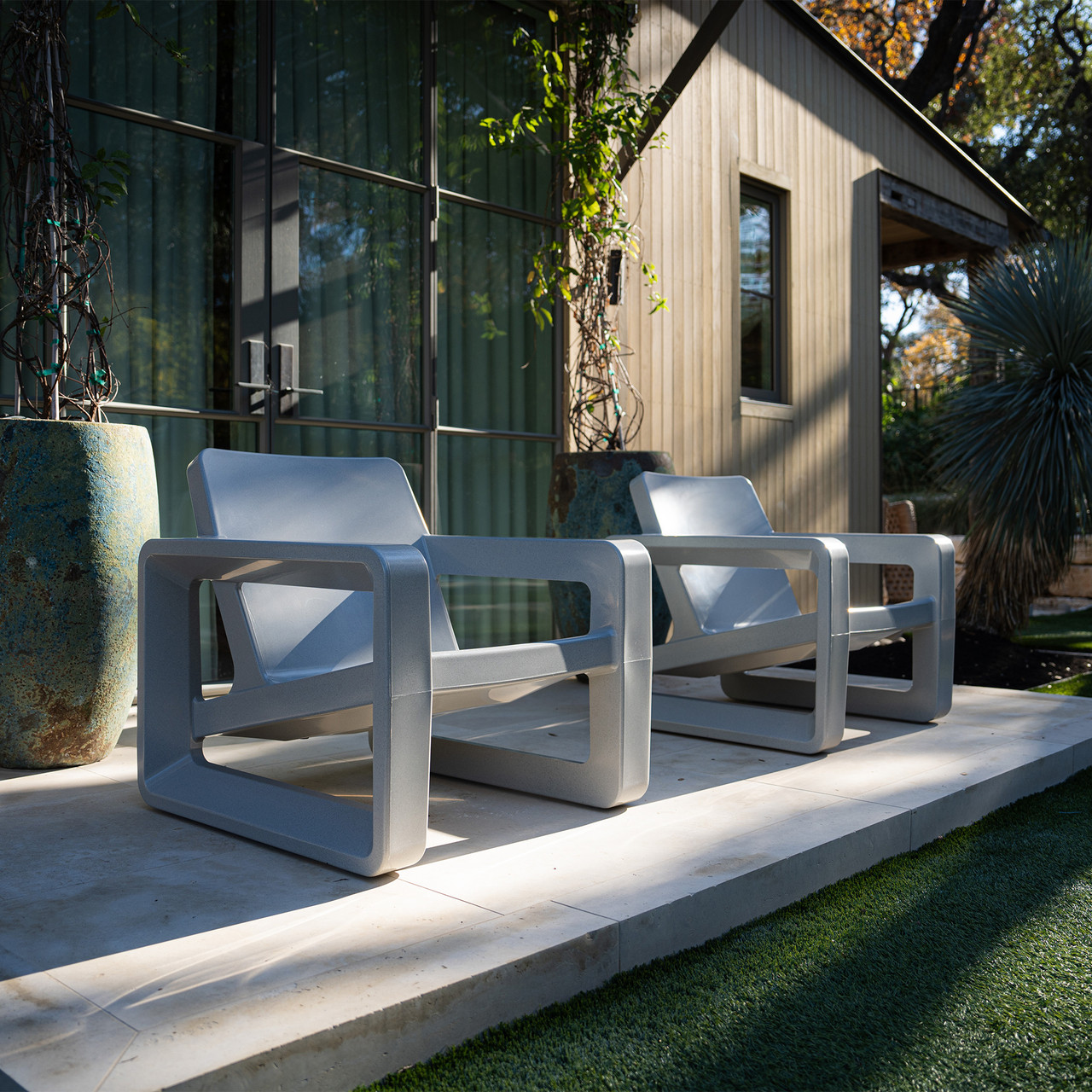 SANDSTONE - Shown here in the Sandstone option