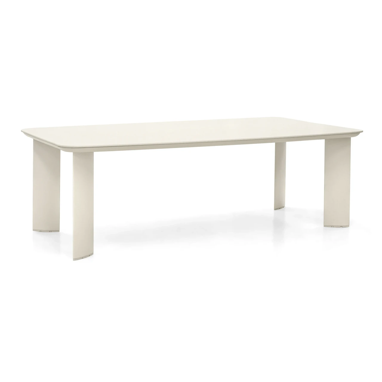 Montera Dining Table