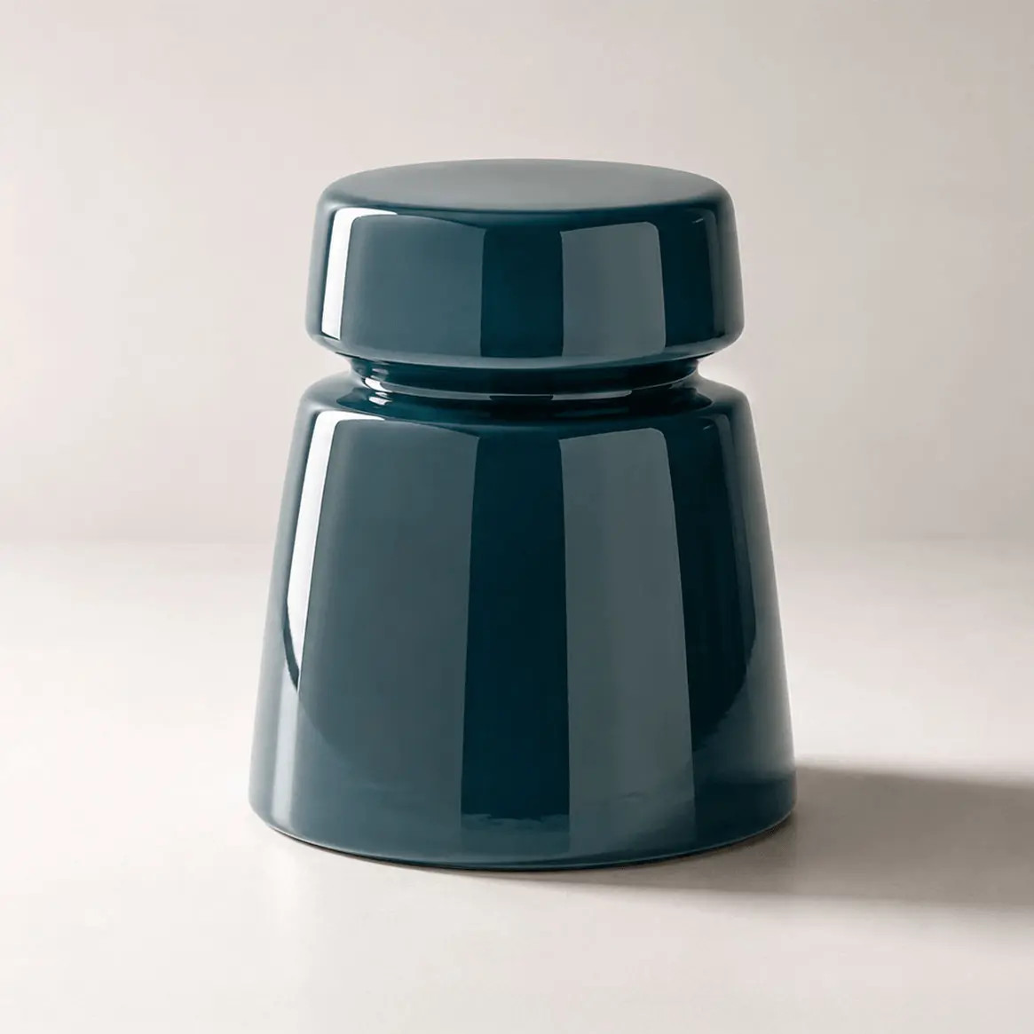 BLUE MEDIUM
