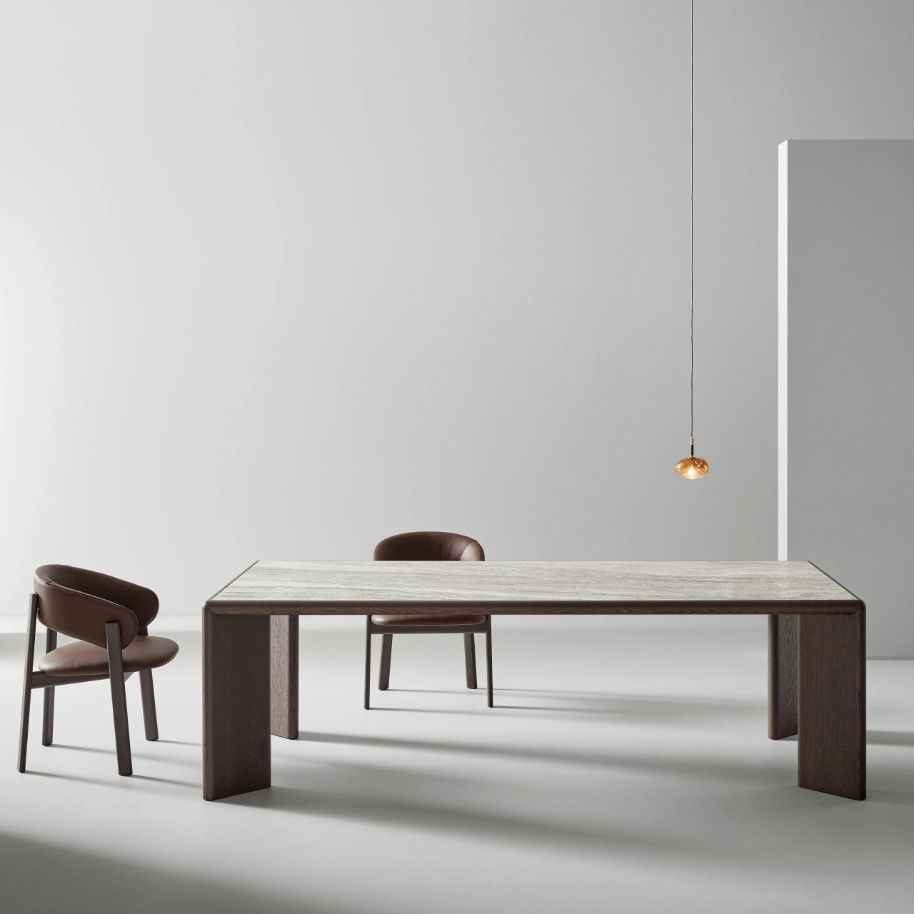 Oshi Dining Table