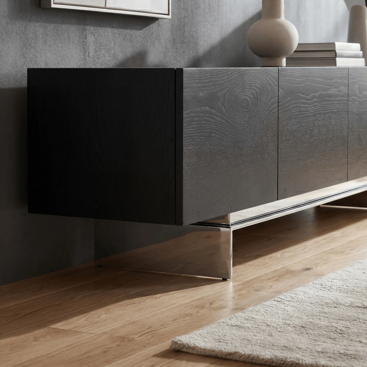 Axel Entertainment Console