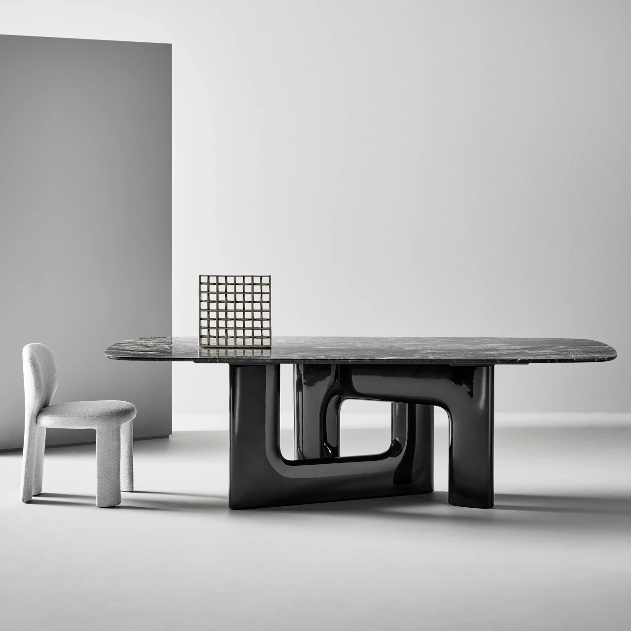 Teia Side Chair - Fabric