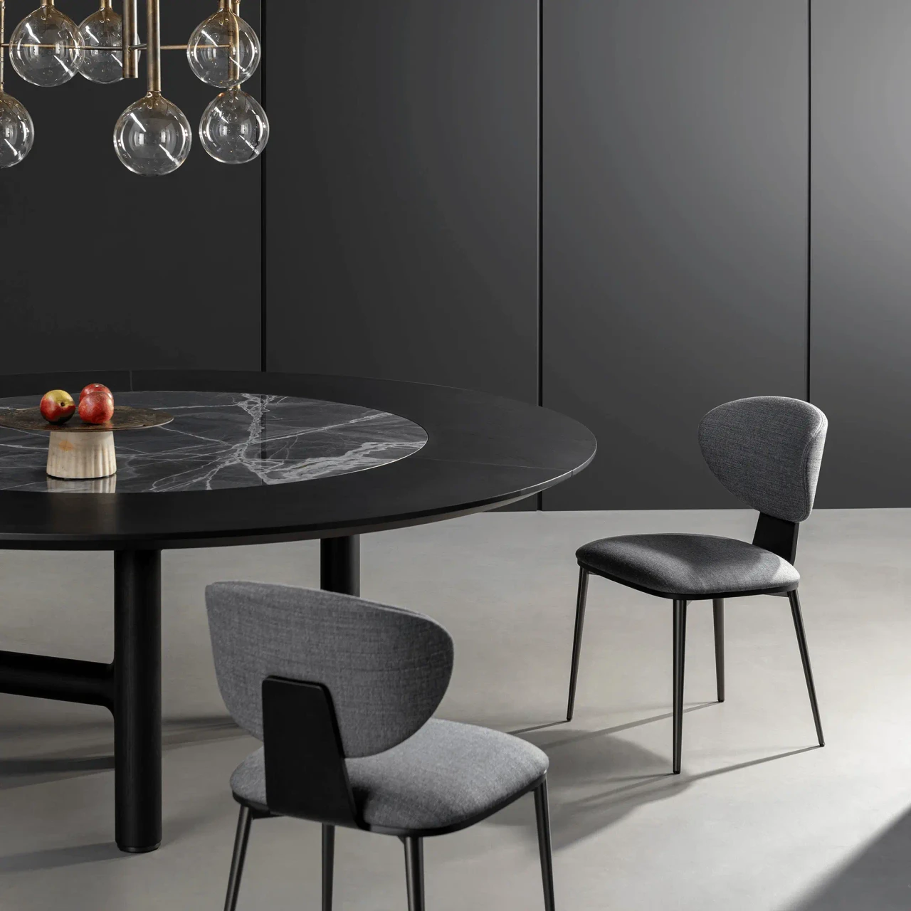 Pivot St Round Dining Table