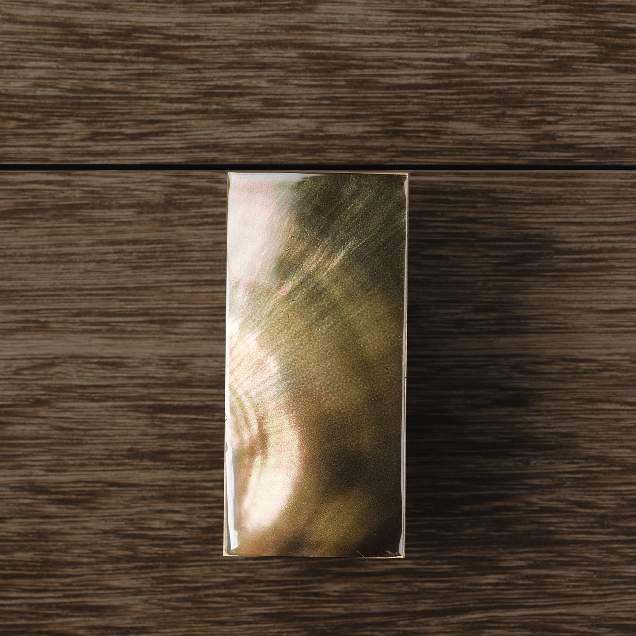 Closeup - Fashion Affair Nightstand Knob Detail