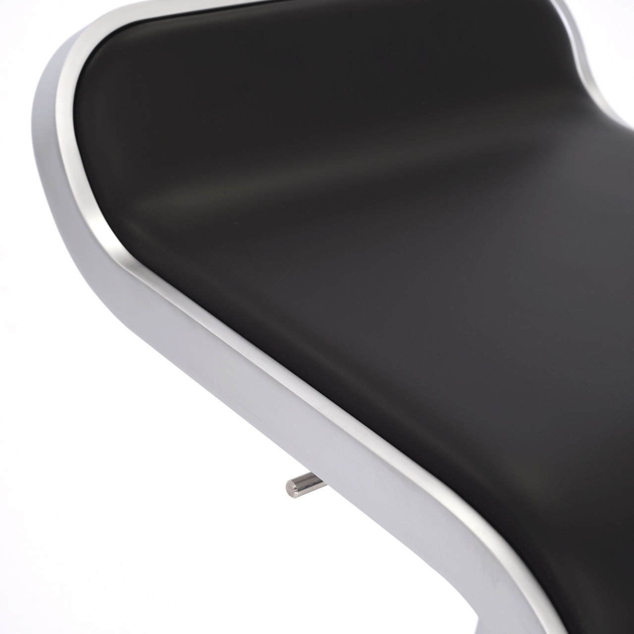 BLACK LEATHER - Lem Bar Stool Leather Seat Detail