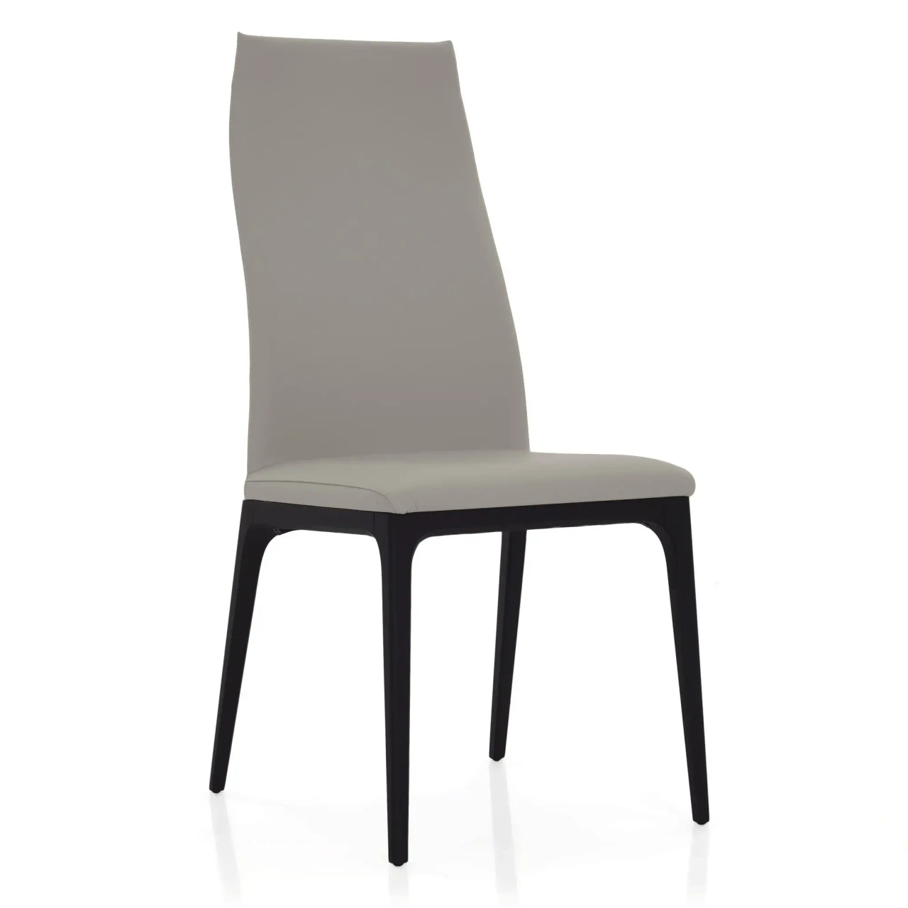 DAKOTA || MATTE BLACK - Cattelan Arcadia high back chair in Dakota soft leather with matt black stained beech frame, three-quarter view.