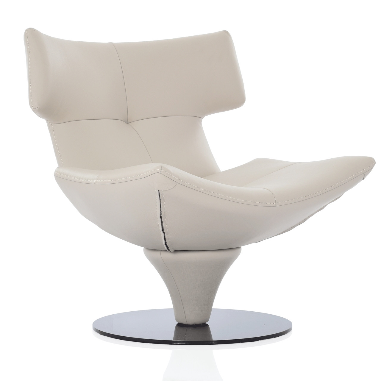 IVORY - Shown here in the Ivory leather option