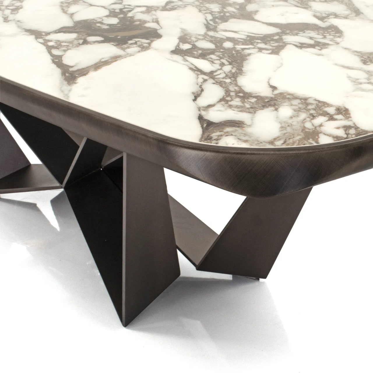 BRECCIA || 118 IN || Closeup - Cattelan Skorpio Keramik Premium Dining Table, Breccia Ceramic Top, Embossed Bronze Steel Base, close-up angle view