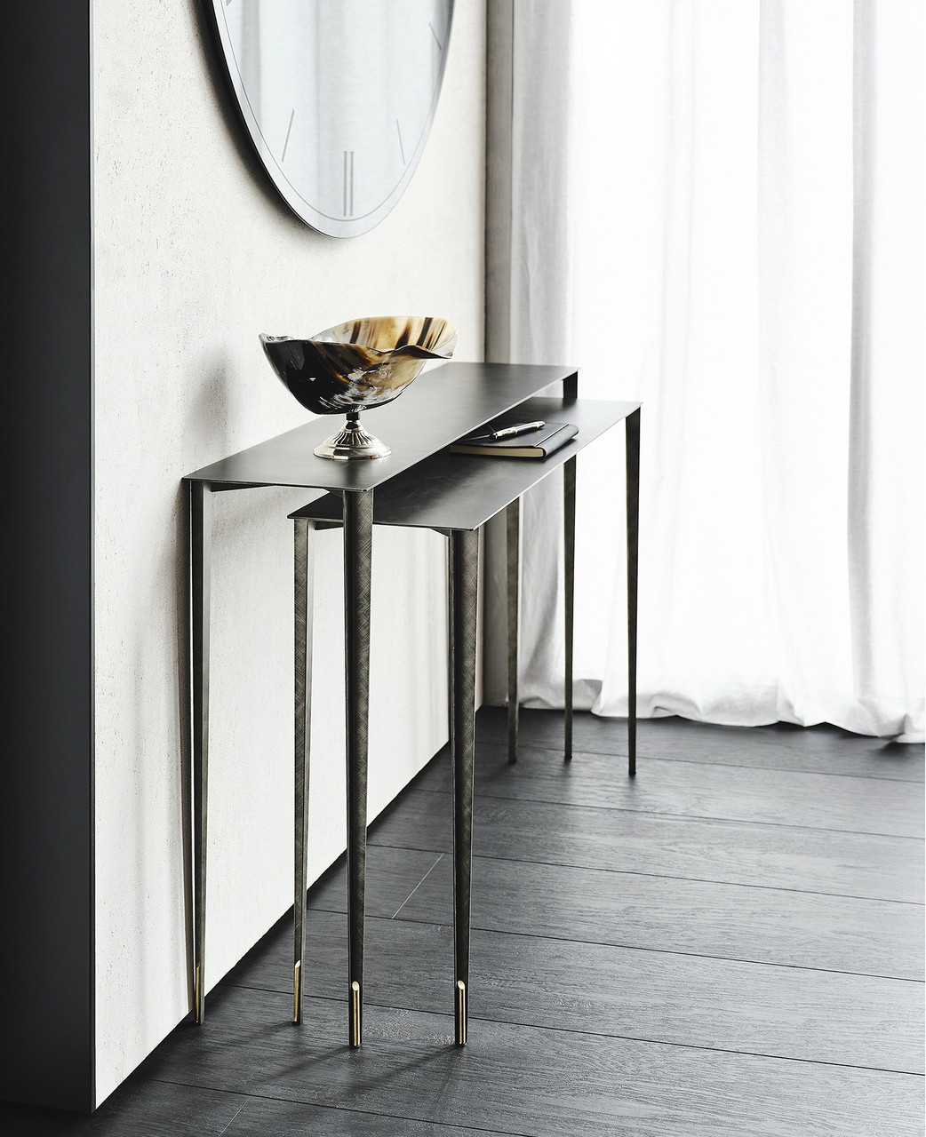 BRUSHED GREY - Shown here in the Brushed Grey finish option