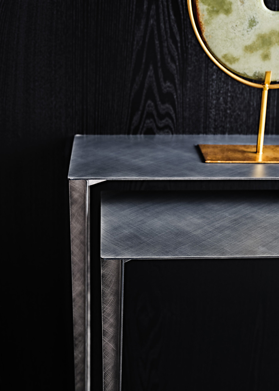 BRUSHED GREY - Shown here in the Brushed Grey finish option