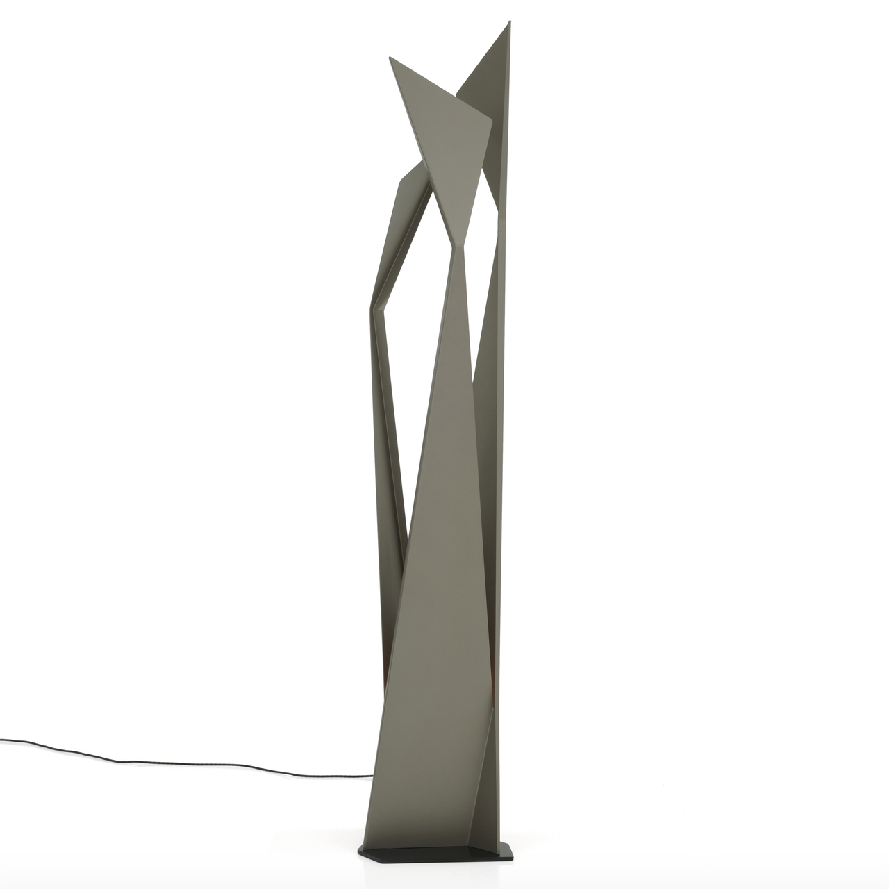 Thriller Floor Lamp