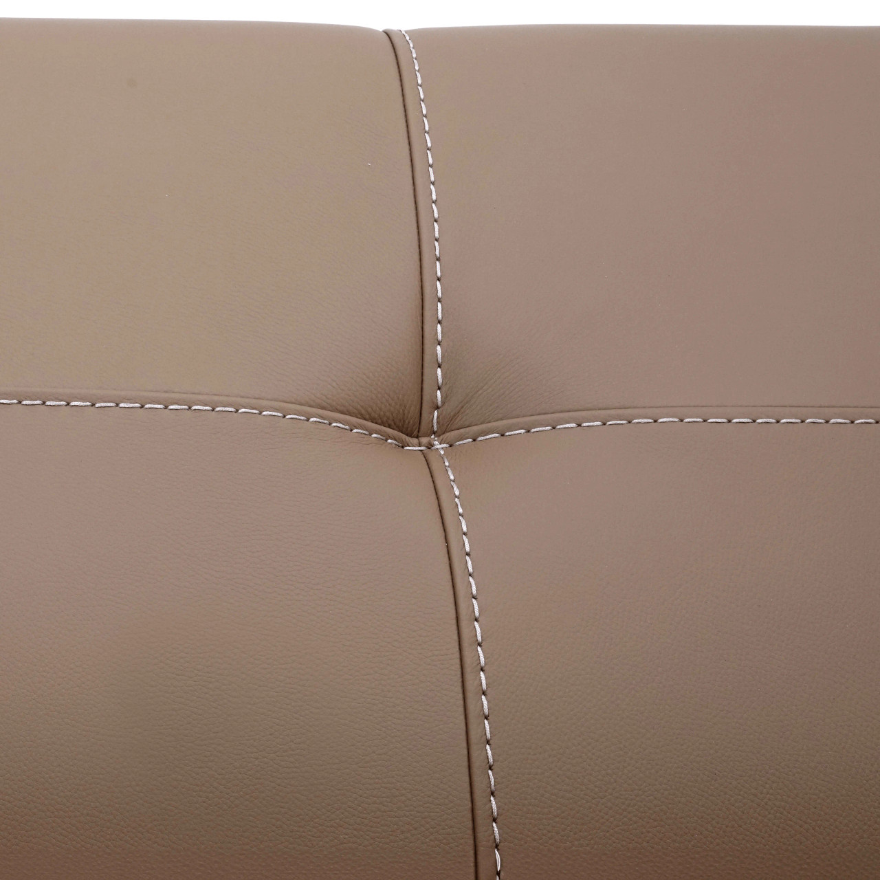 HAZELNUT LEATHER
