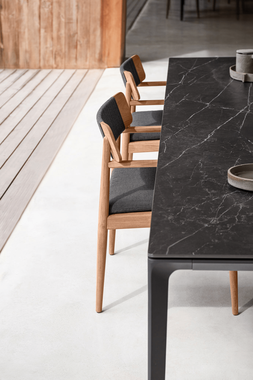 NERO - Image Courtesy of Gloster Furniture, Inc.