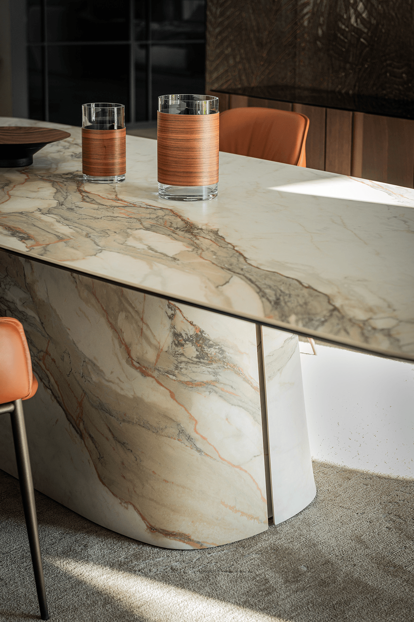 BORGHINI CALACATTA - Shown here in the Borghini Calacatta option