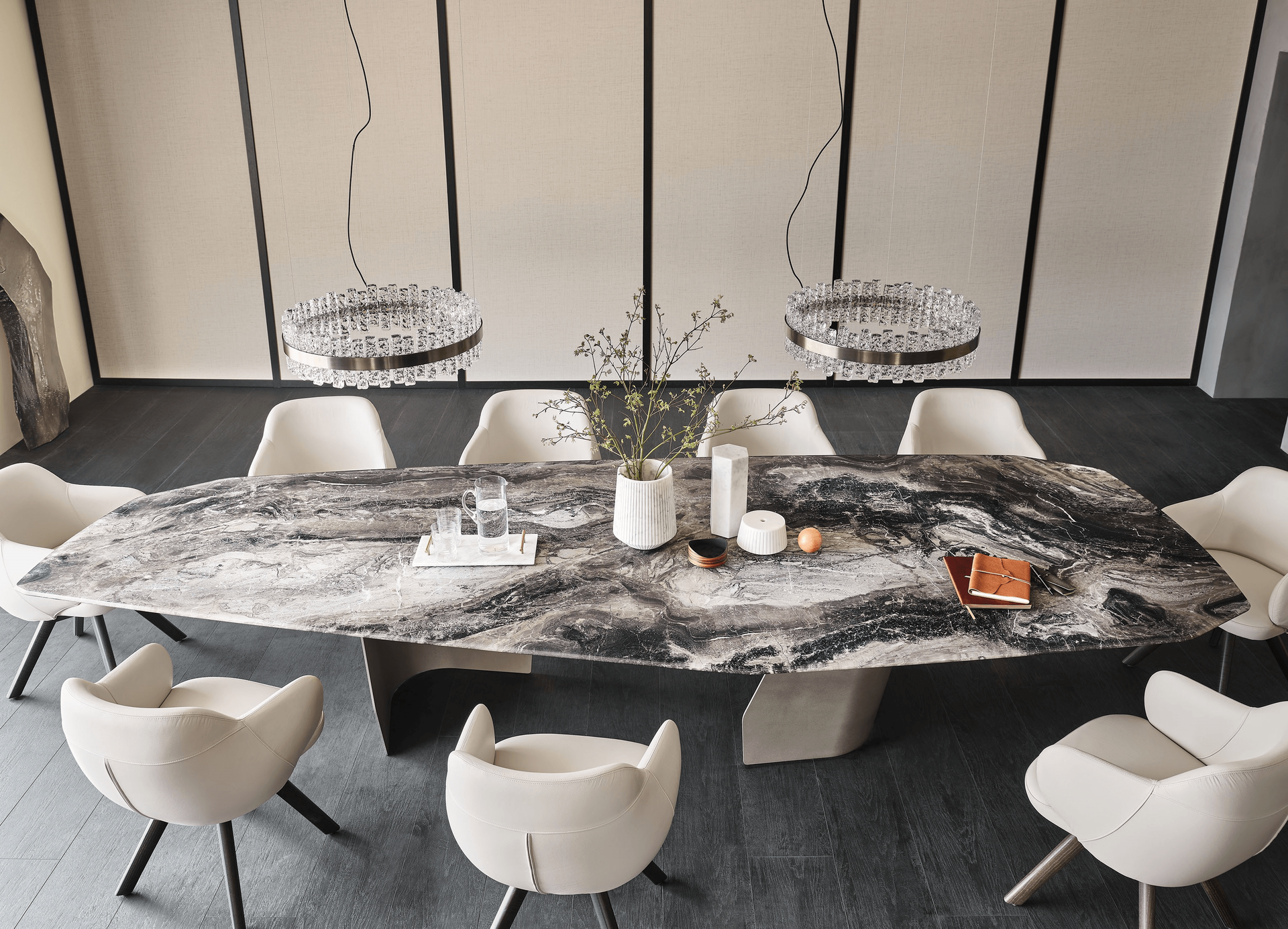 Phoenix Round Ceiling Lamp