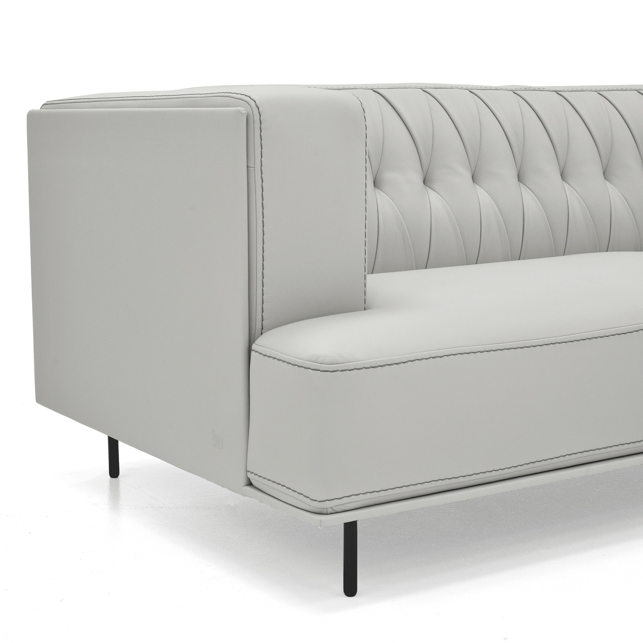 Mcqueen Sofa - Pearl Leather - Cantoni
