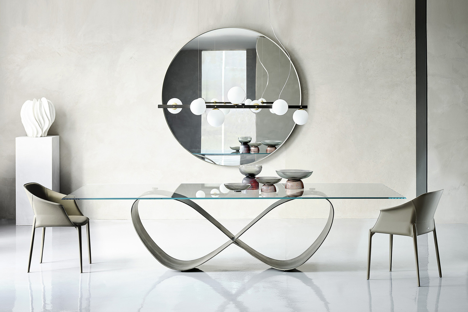 Butterfly Dining Table - Cantoni