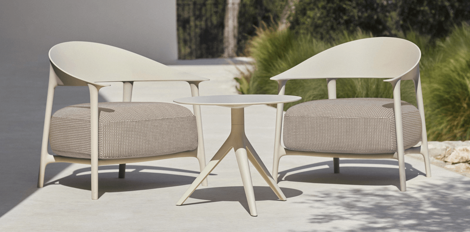 Mari Sol Table - Cantoni