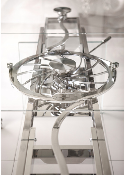 Quasar Extension Dining Table Manual Mechanism Detail