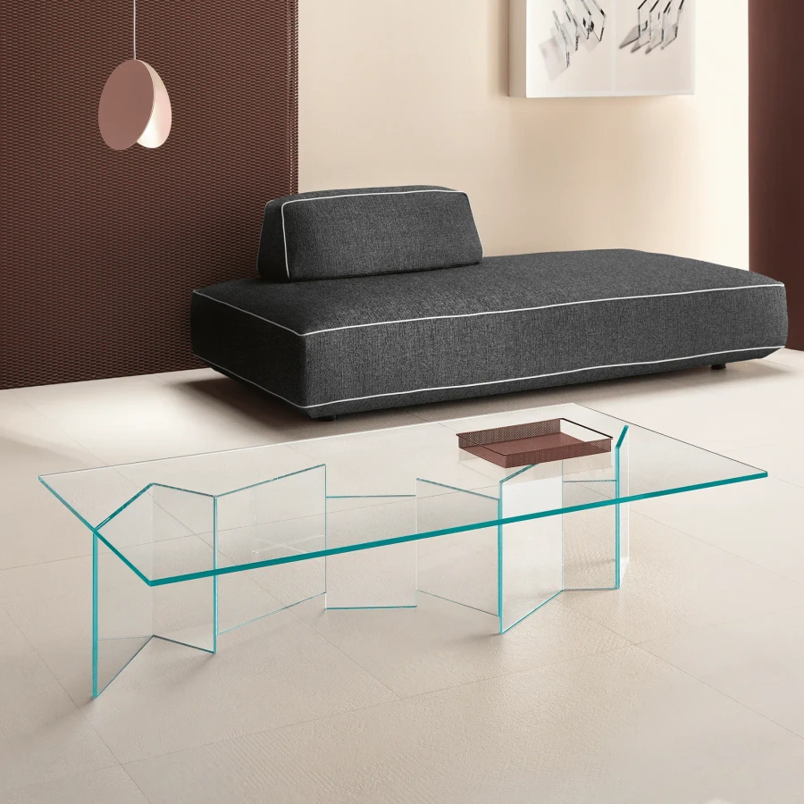 Metropolis Cocktail Table - Clear