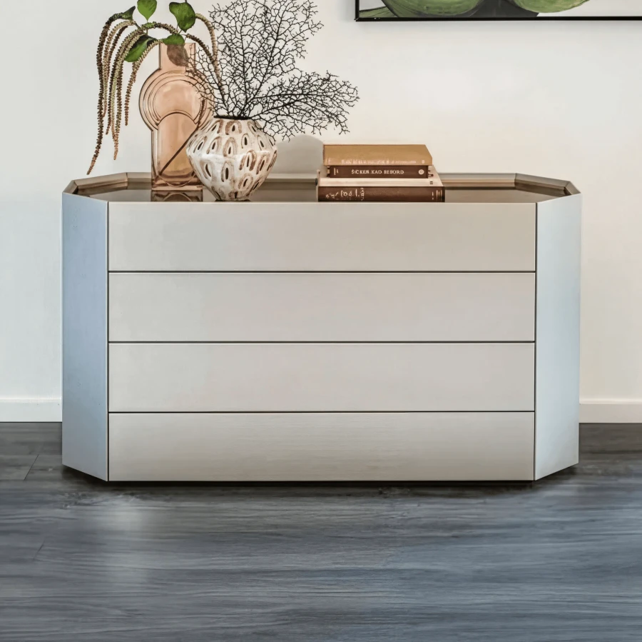Chelsea Dresser