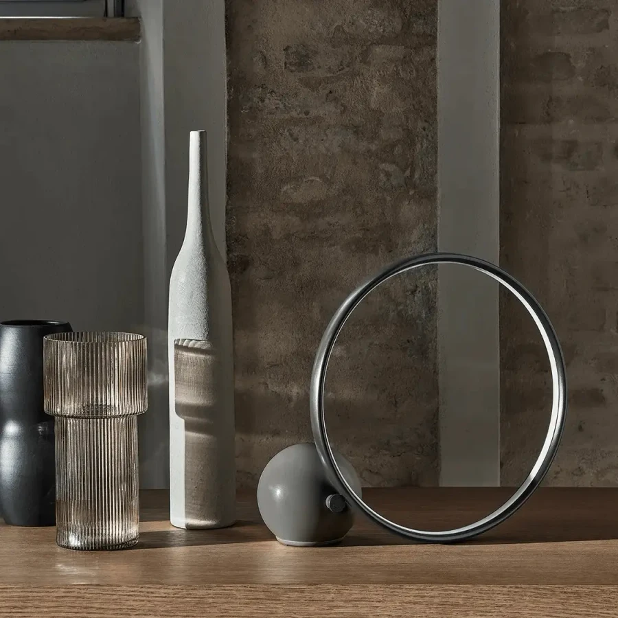 Bontempi Casa Circle Table Lamp with Anthracite Metal Base in a living room setting, front view, minimalist style.