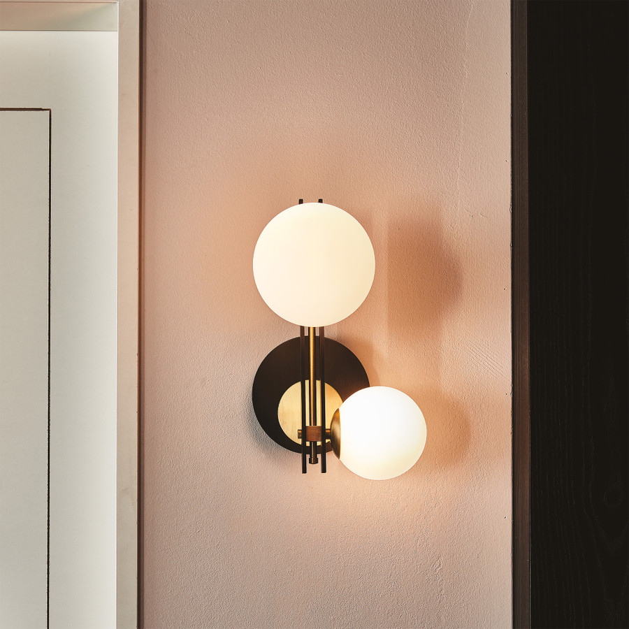 Planeta Sconce