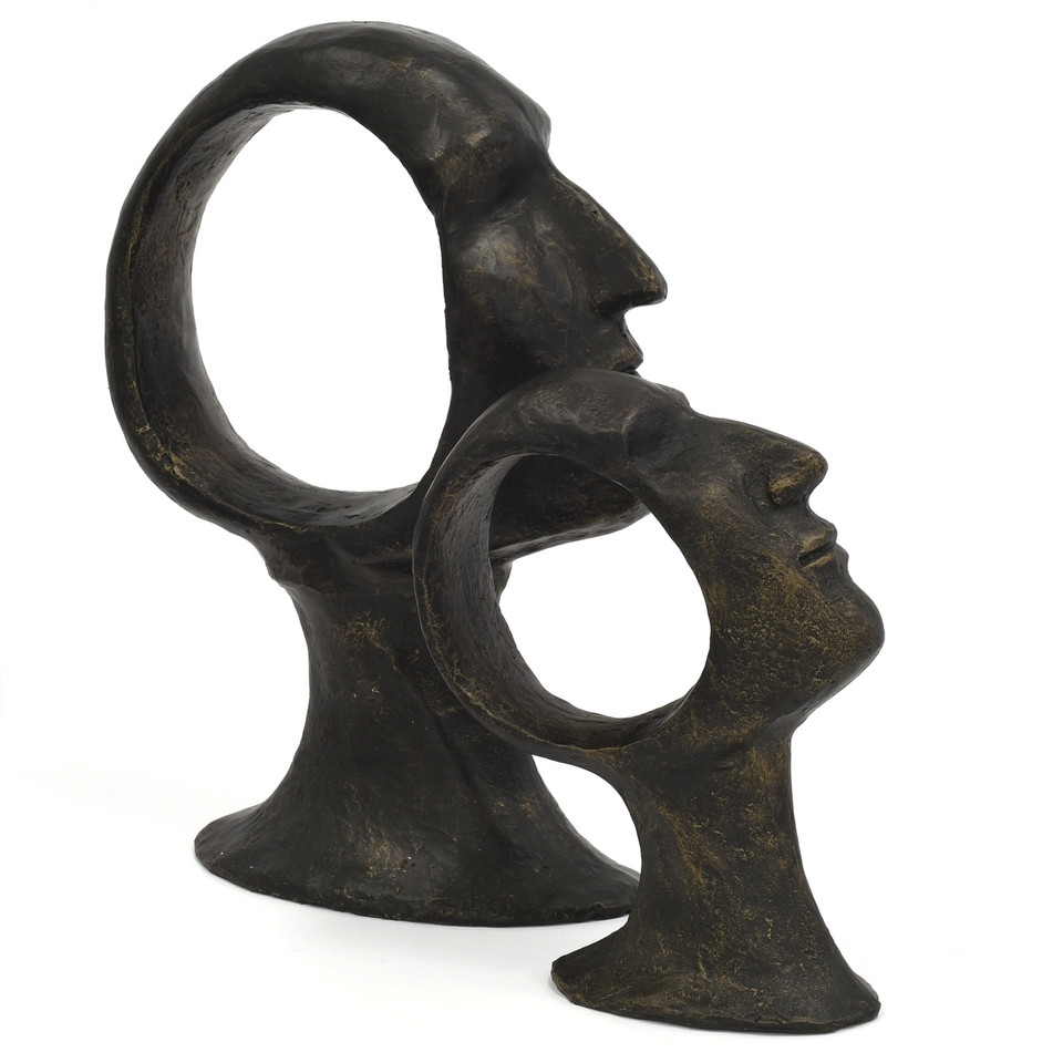 Hollow Head Woman Cantoni