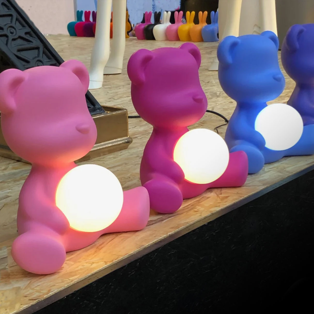 Qeeboo Teddy Girl Lamp