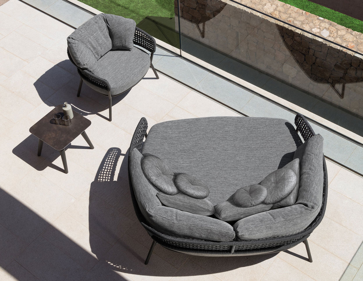 Talenti Outdoor Moon Chaise