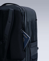 Stealth access pocket, right | Obsidian
