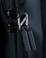 Anti-theft resistance detail with LEV-24 zipper on VESPI rails