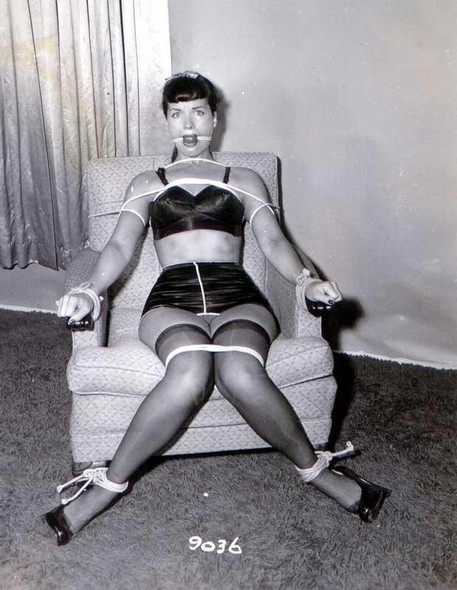 Bettie Page Photo 10