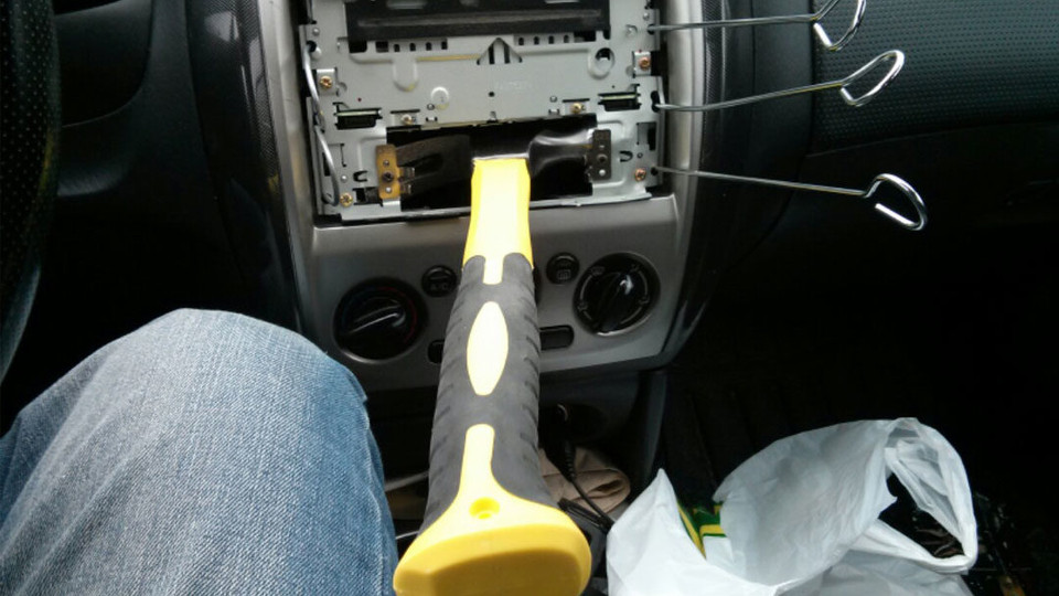 How to Install Subwoofers WITHOUT Replacing Your Stock Stereo HiTech