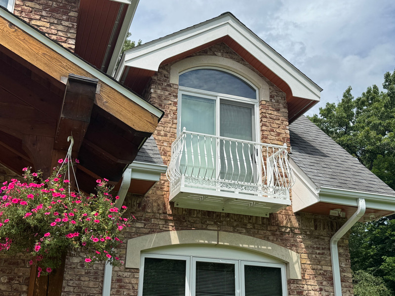 Top 5 Mistakes People Make When Installing Balconies (and How to Avoid Them)