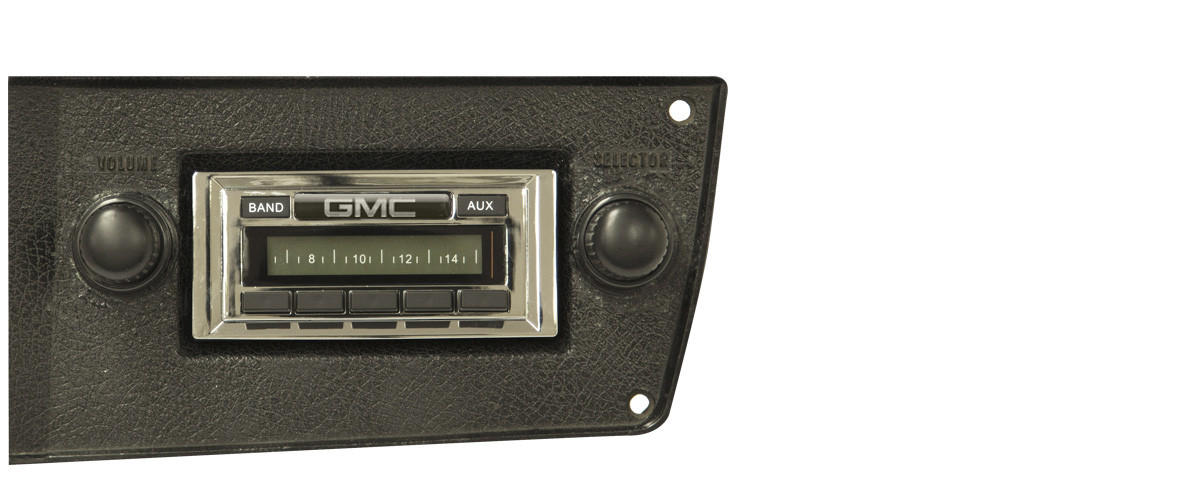 Custom AutoSound USA-230 In Dash AM/FM 63