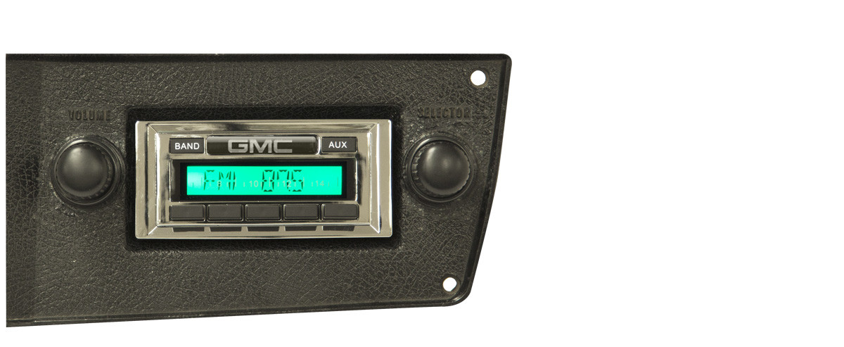 Custom AutoSound USA-230 In Dash AM/FM 63