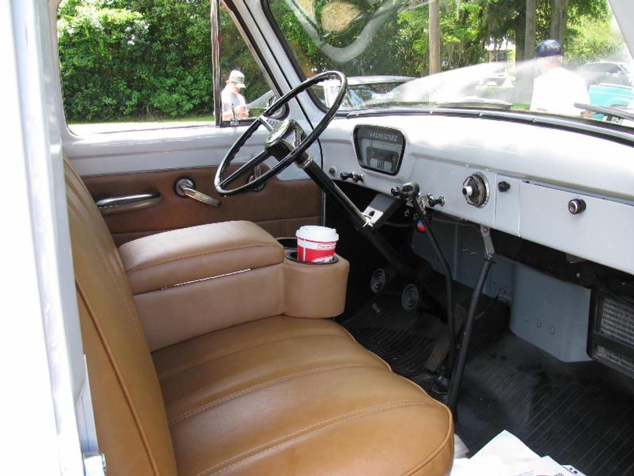 truck cup holder console