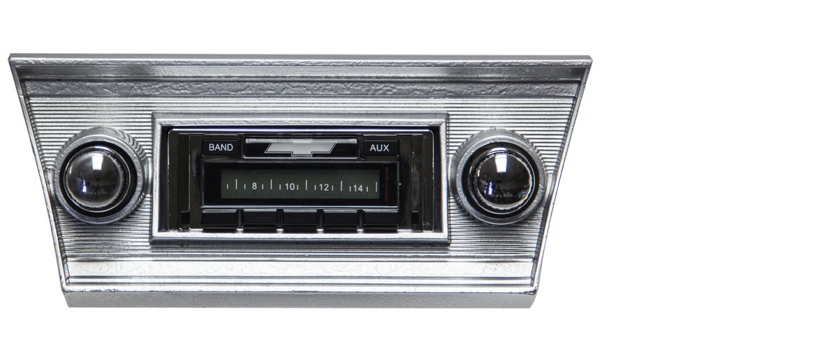 Custom AutoSound 1973-77 Chevelle USA-230 In Dash AM/FM