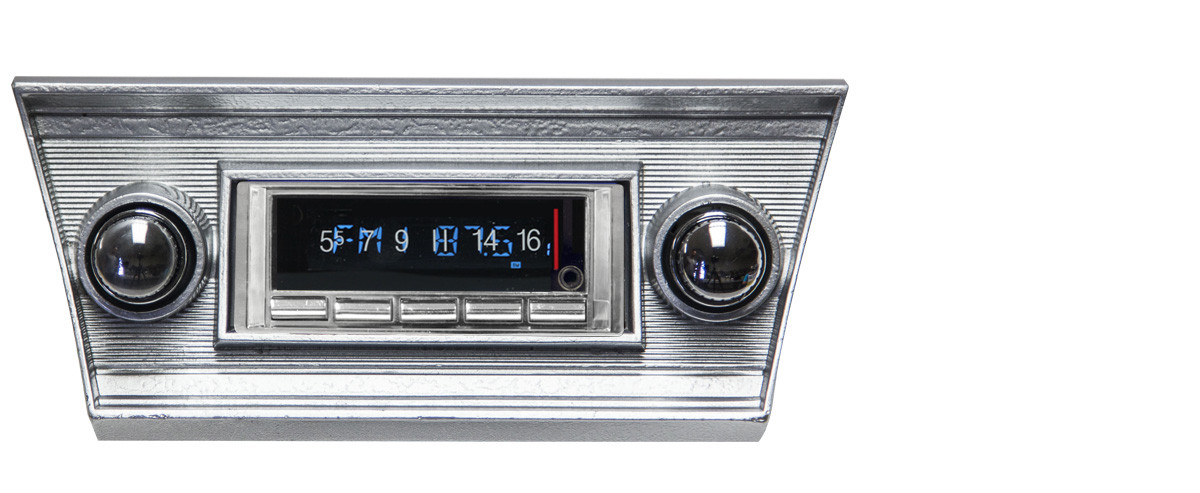 Custom AutoSound 1966-67 Chevelle USA-740 In Dash AM/FM - Custom AutoSound